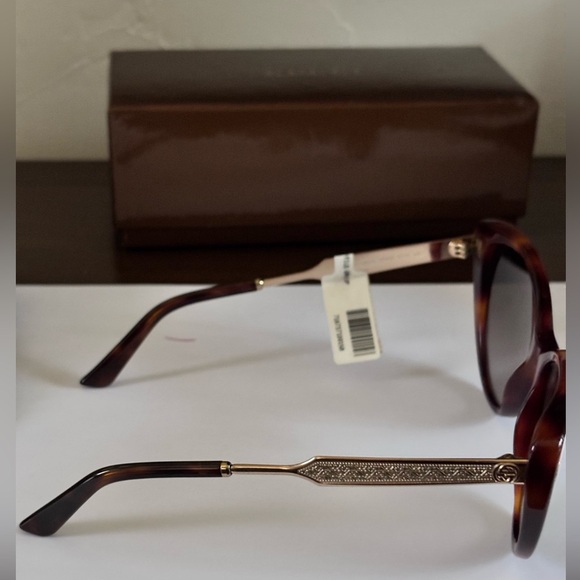 NWT Gucci Women’s Tortoise and Gold Cat-Eye Sunglasses 3804/S - Picture 3 of 7